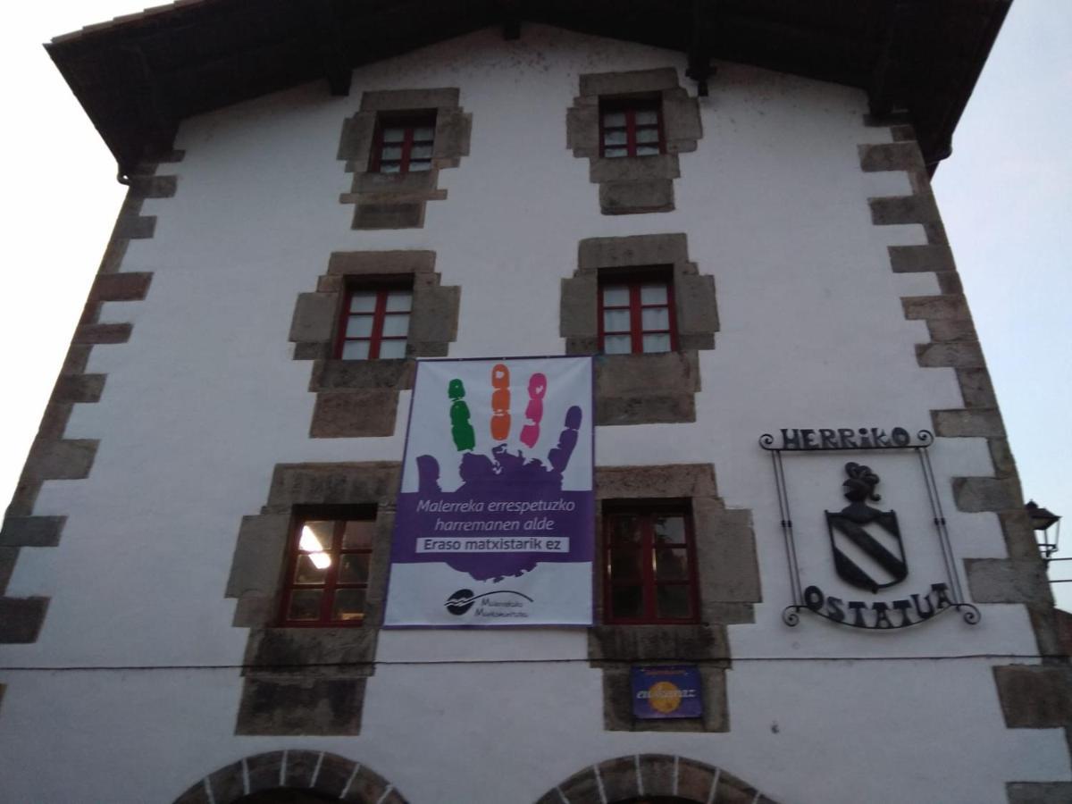 Herriko Ostatua Zubieta Bagian luar foto